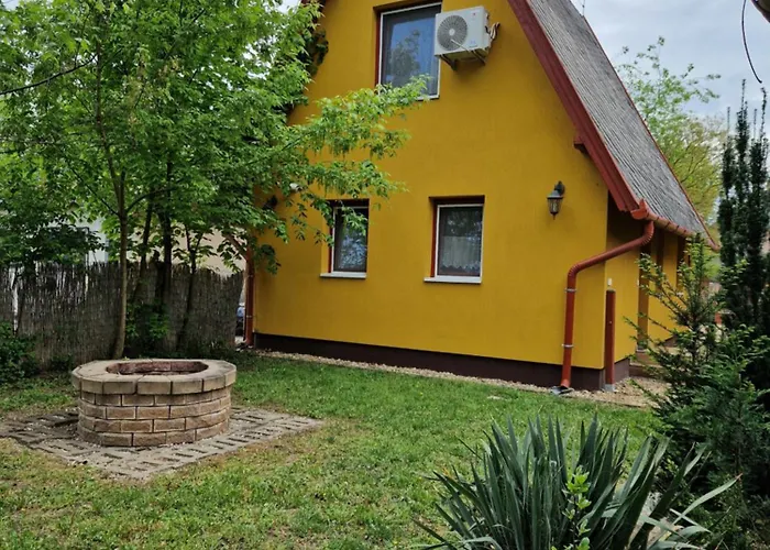 Elbujtat-lak Vendeghaz Gyoparosfuerdo Semesterbostad Orosháza